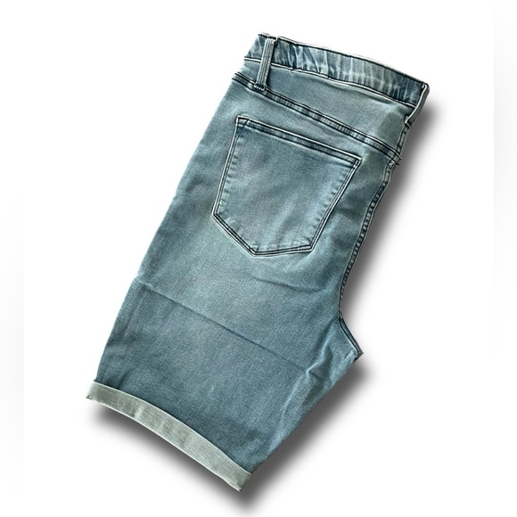 NWT - LuLaRoe Bermuda Denim Shorts - Picture 5 of 7